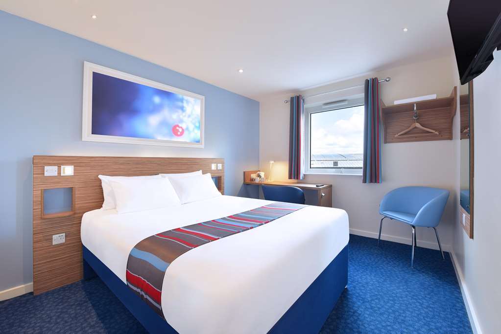 Travelodge Cirencester Ruang foto