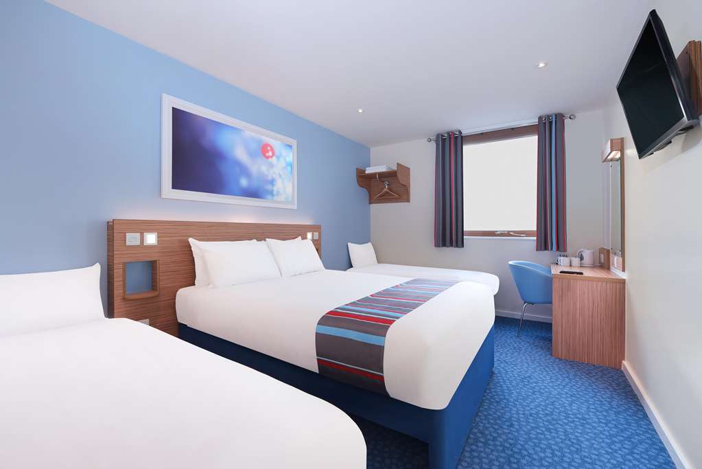 Travelodge Cirencester Ruang foto